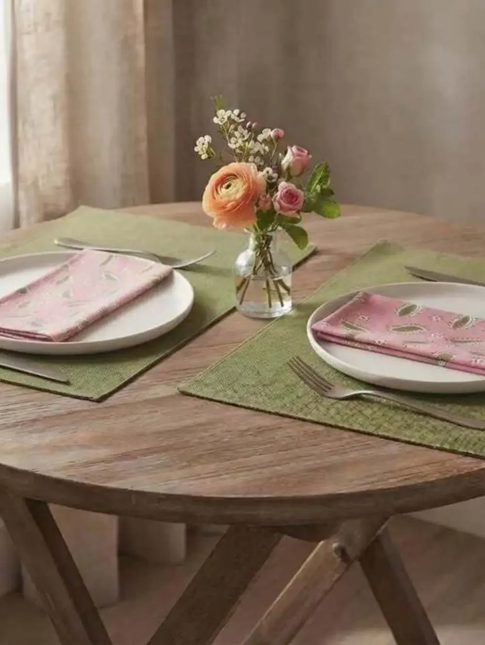 Green Placemats and Pink Floral Napkins Set of 2